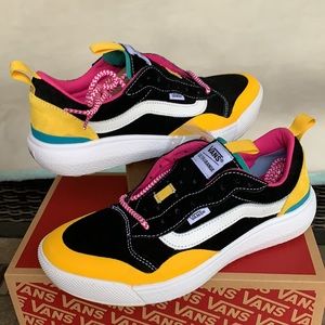 VANS ULTRARANGE EXO Se 66 SUPPLY BLACK/MULTI WMNS